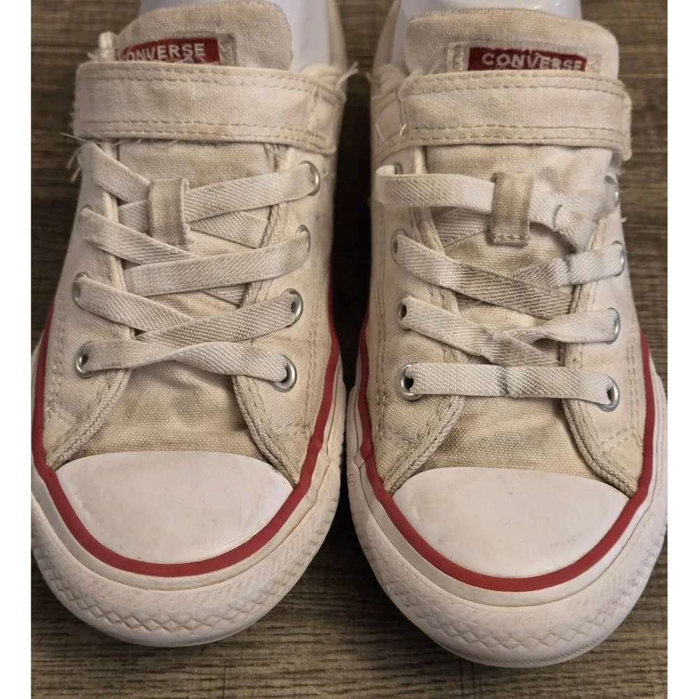 Converse Chuck Taylor All Star Sneakers Youth Size 3 Hook & Loop Closure